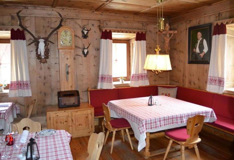 膳宿费 Ansitz Goller