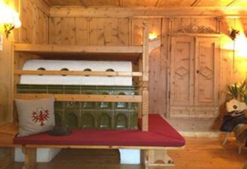 膳宿费 Ansitz Goller