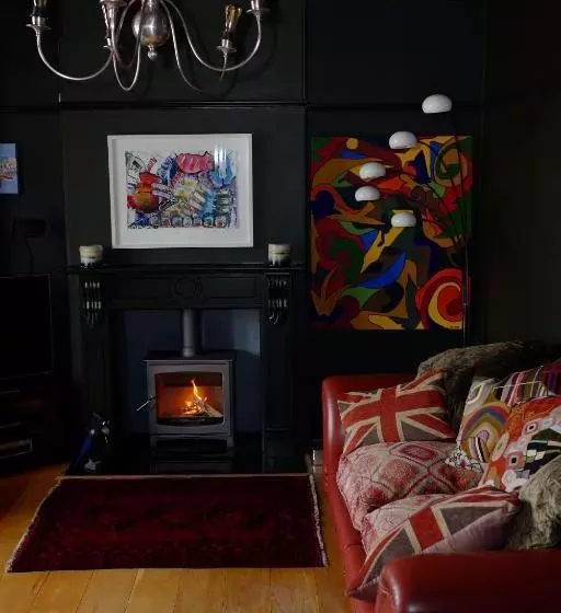 Majatalo Bedlam House