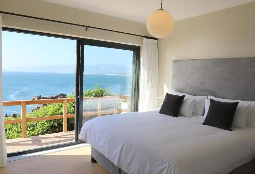 Majatalo Cliff Lodge