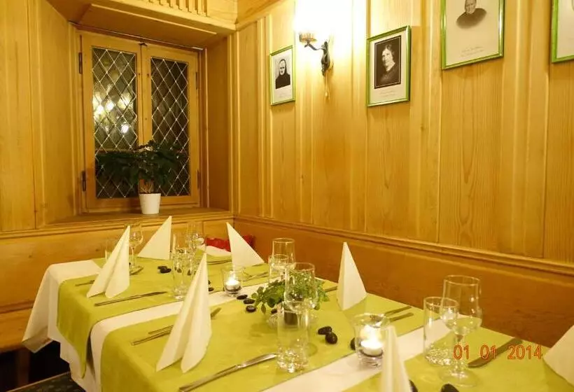 ペンション Gasthaus Edelweiss