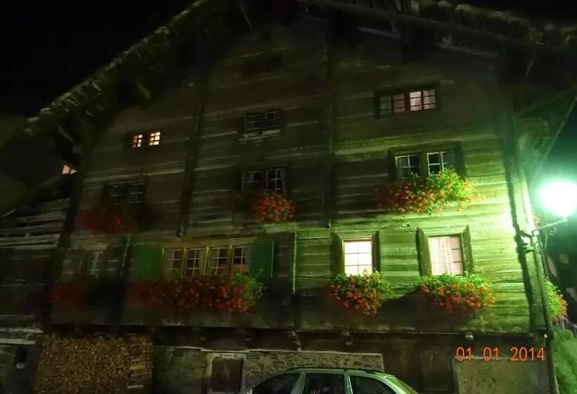 ペンション Gasthaus Edelweiss