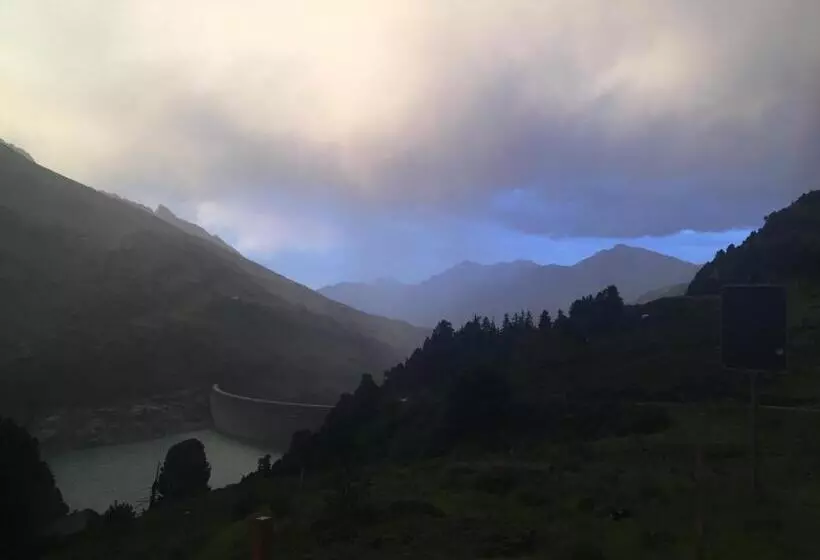 ペンション Gasthaus Edelweiss