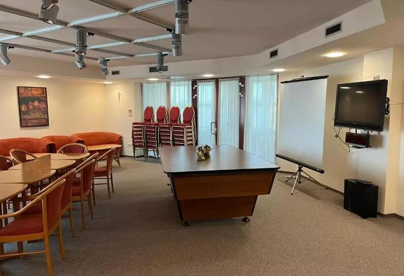 Hotelli Estella Superior