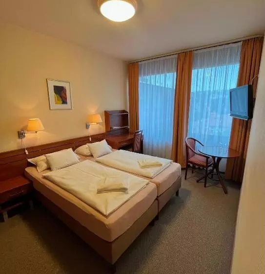 Hotelli Estella Superior