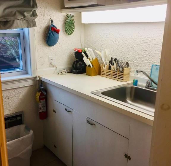 ホテル Lamb And Lion Inn