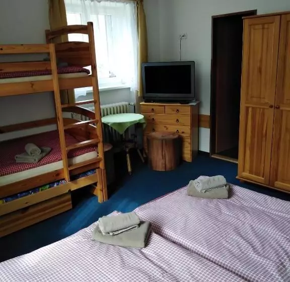 Majatalo Penzion Iris Krkonoše