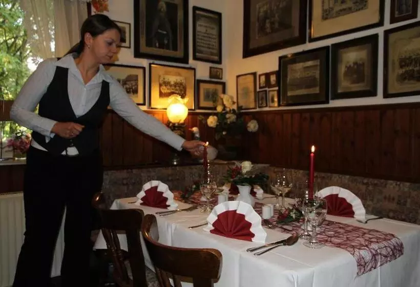 Hotelli Landgasthof Rieger