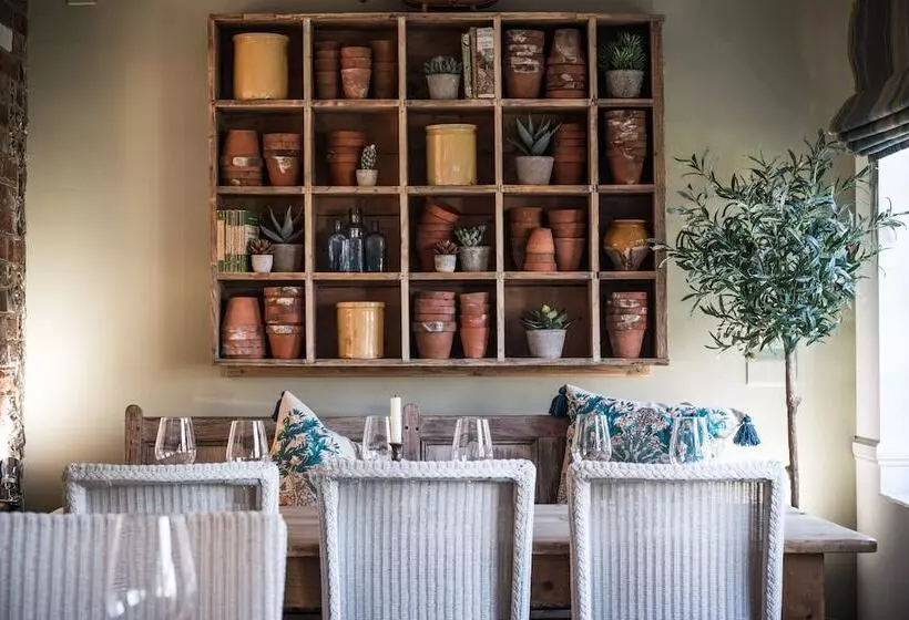 Aamiaismajoitus (B&B) The Horse And Groom