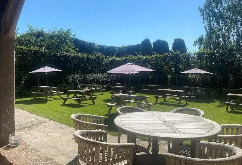 Aamiaismajoitus (B&B) The Horse And Groom