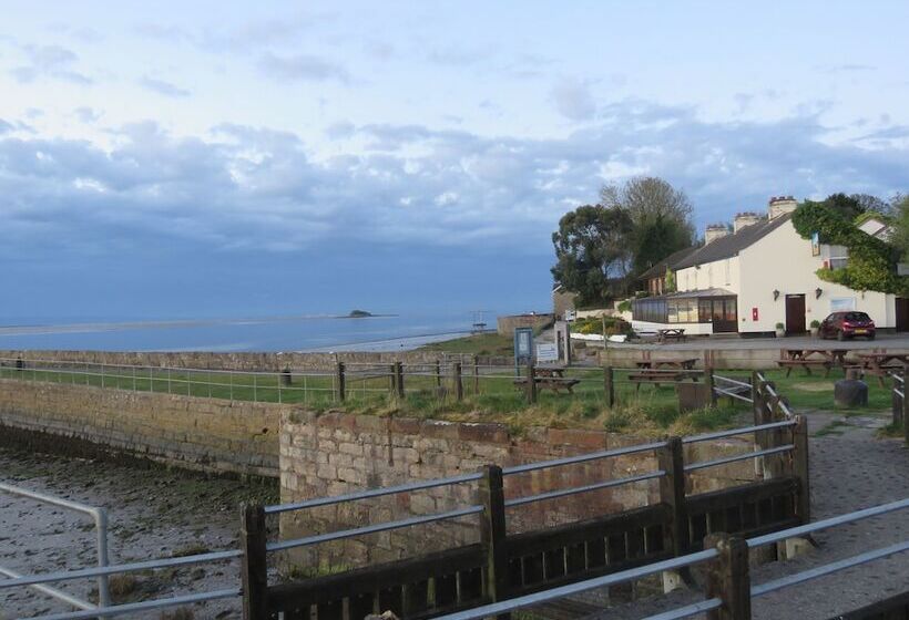 Хостел The Bay Horse Hotel And Restaurant