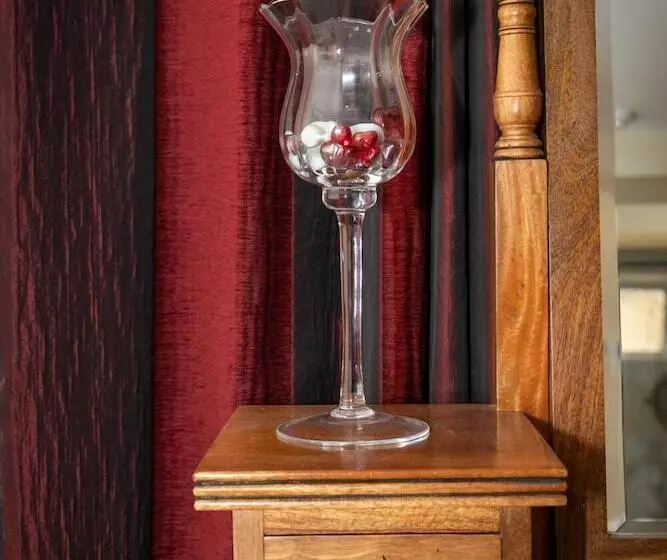 簡易ホテル The Collyweston Slater