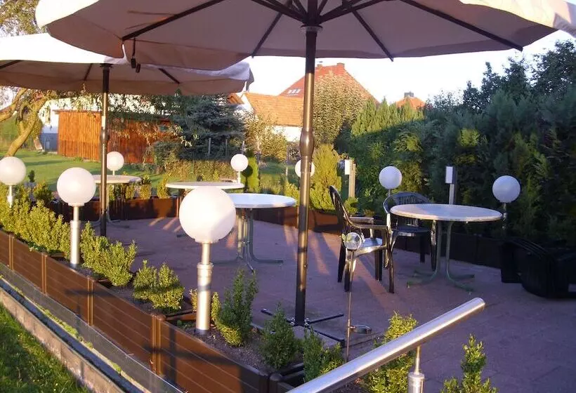 Hotelli Waldschlosschen