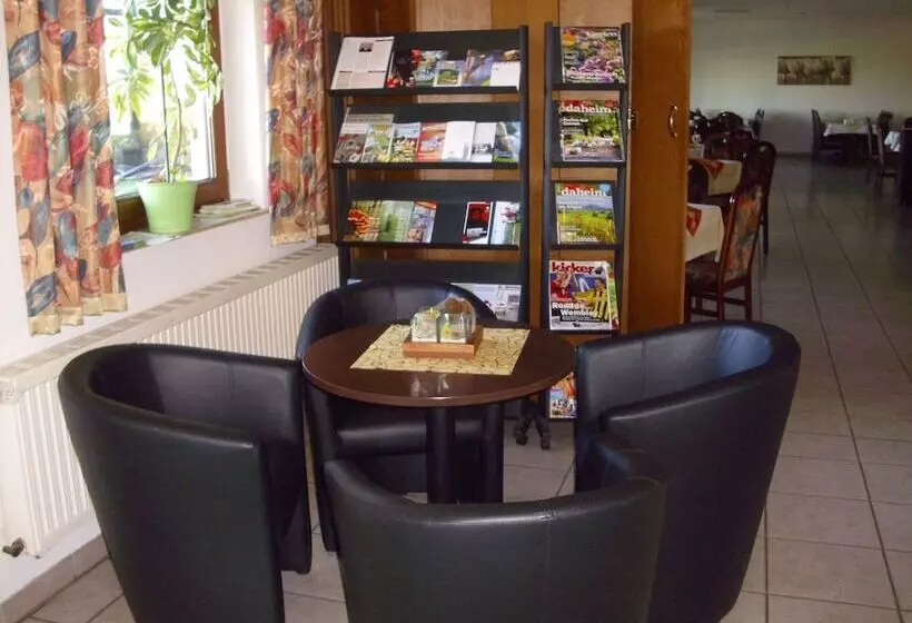 Hotelli Waldschlosschen