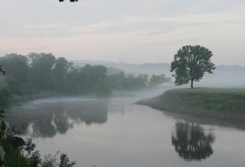 ペンション Riverside Barn Guest House
