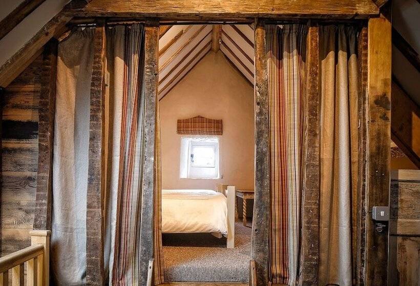 The Cheese House At Gileston Manor