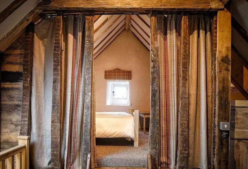 The Cheese House At Gileston Manor