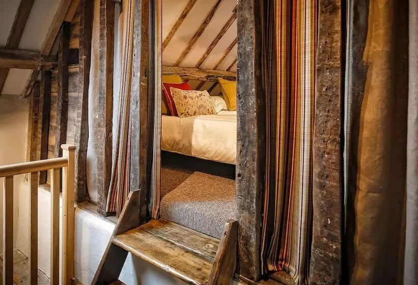 The Cheese House At Gileston Manor