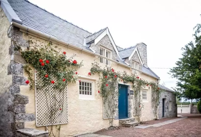 The Cheese House At Gileston Manor