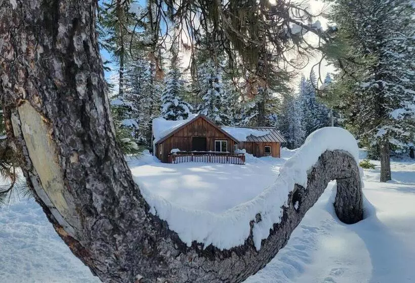 Retkeilymaja Cooper Spur Mountain Resort