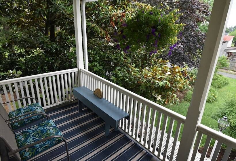 Bed and Breakfast Apple Bin Inn