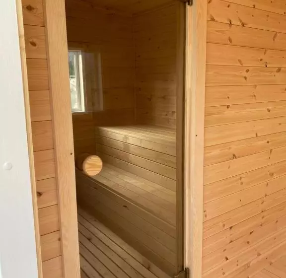 ベッドアンドブレックファースト Norrfly Herrgård