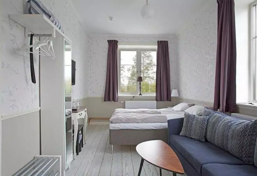 ベッドアンドブレックファースト Norrfly Herrgård