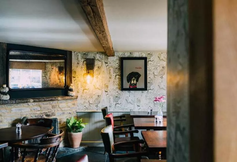 Aamiaismajoitus (B&B) The Pointer