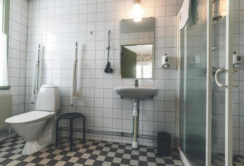 פונדק Wångens Wärdshus