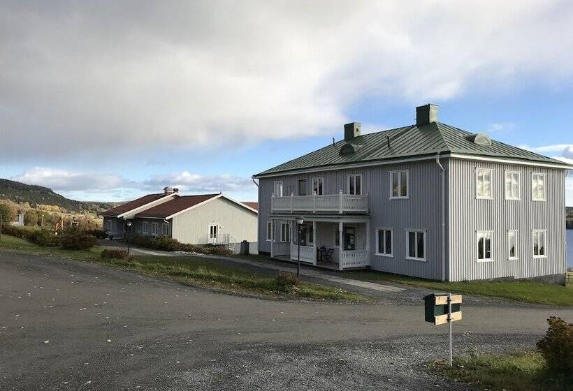 פונדק Wångens Wärdshus