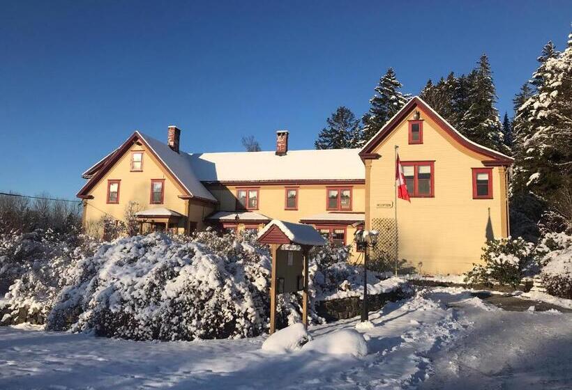 بنسيون Dominion Hill Country Inn