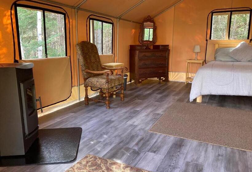 بنسيون Dominion Hill Country Inn