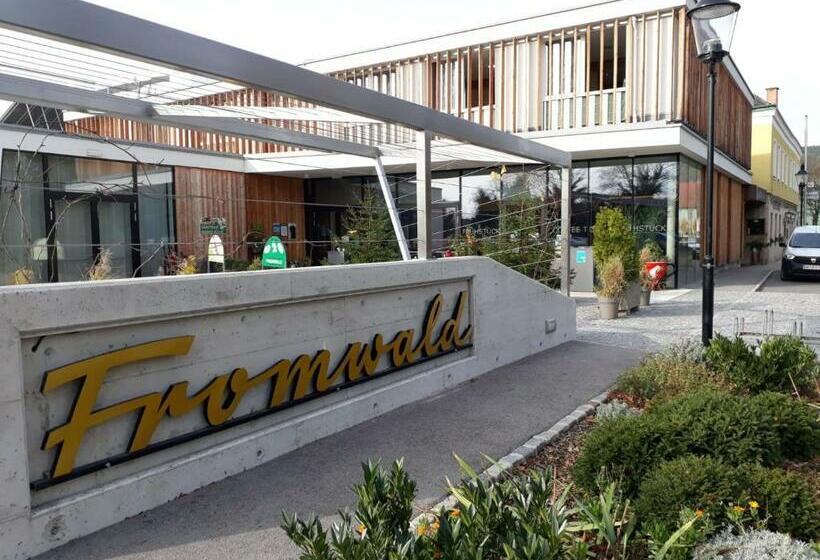 旅馆 Hubertushof Fromwald Hotel Und Gasthof