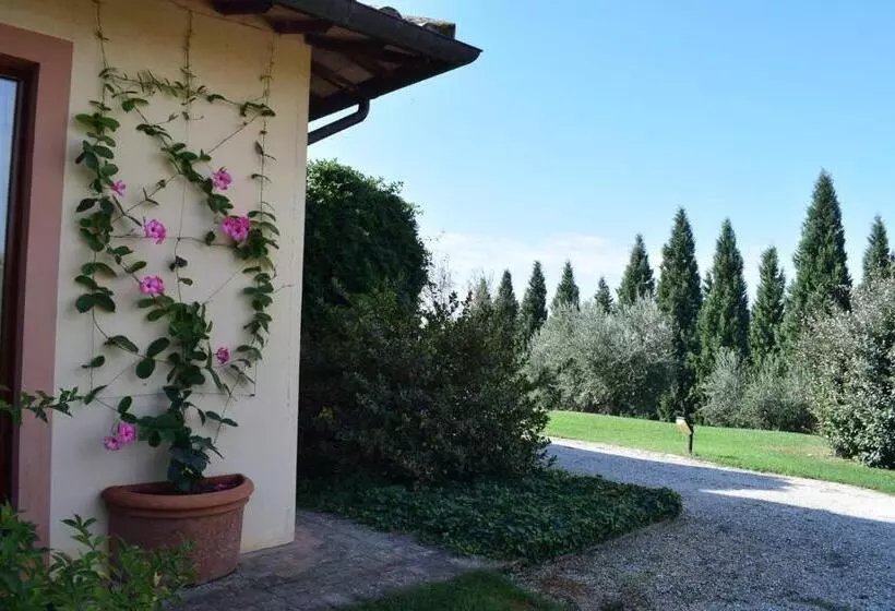 Aamiaismajoitus (B&B) Agrifoglio