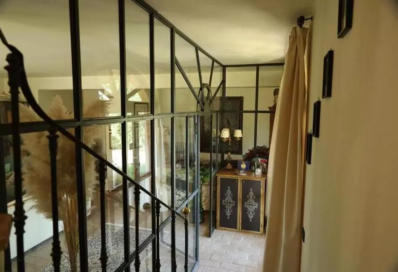 Aamiaismajoitus (B&B) Agrifoglio