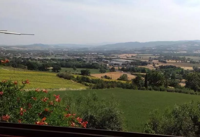 Aamiaismajoitus (B&B) Agrifoglio