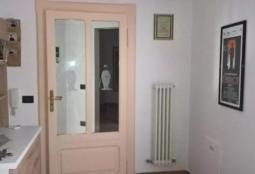 Aamiaismajoitus (B&B) Charlie Chaplin