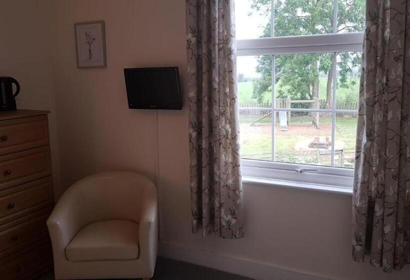 住宿加早餐  Chequers Inn