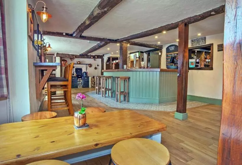 ベッドアンドブレックファースト Chequers Inn