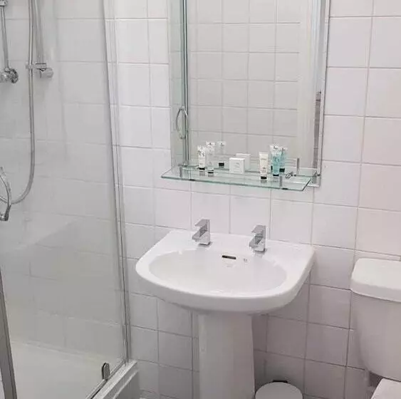 ベッドアンドブレックファースト Chequers Inn