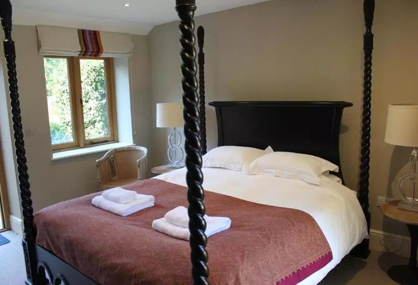 Aamiaismajoitus (B&B) Chippenham Park Garden Rooms