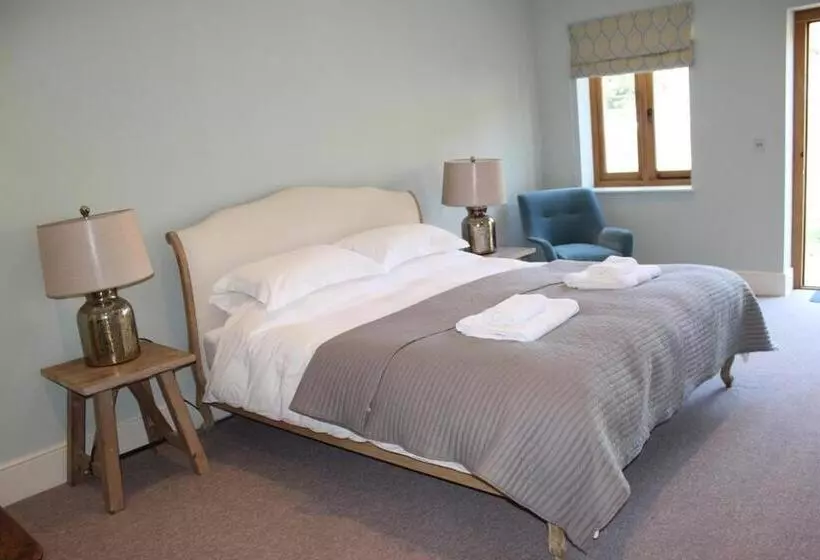 Aamiaismajoitus (B&B) Chippenham Park Garden Rooms