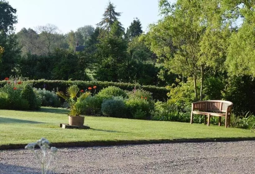 Aamiaismajoitus (B&B) Cotenham Barn