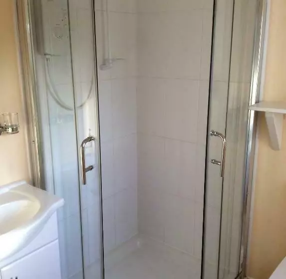 Aamiaismajoitus (B&B) Dewhamill