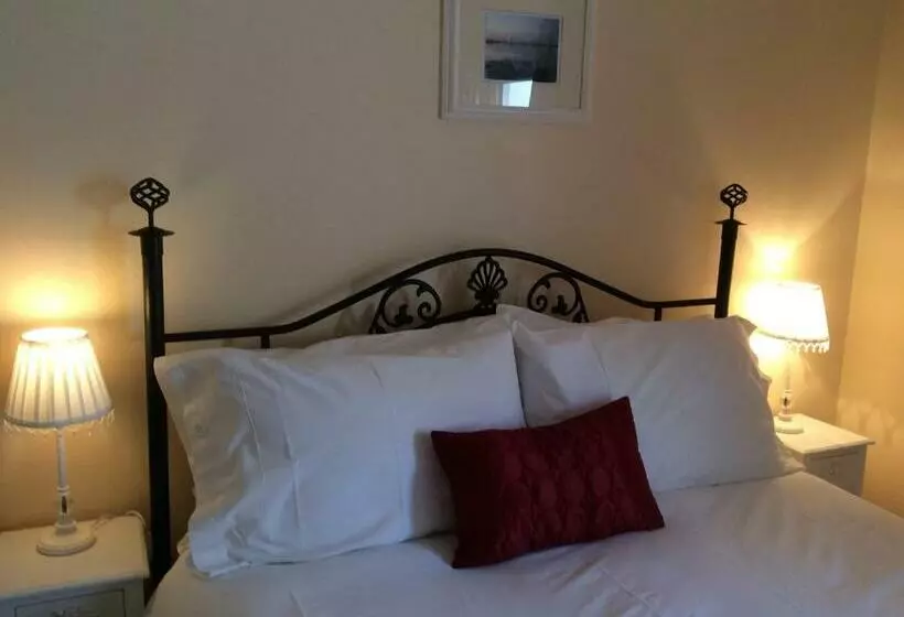 Aamiaismajoitus (B&B) Dewhamill