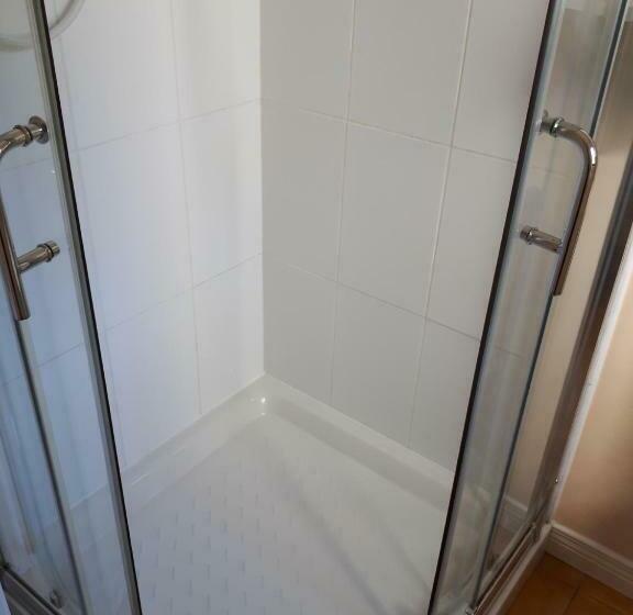 ベッドアンドブレックファースト Dewhamill