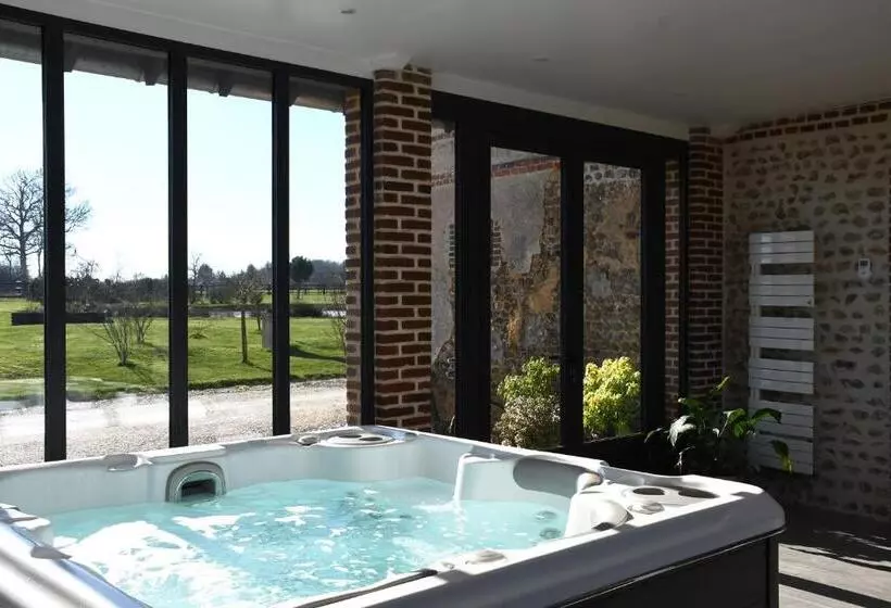 Aamiaismajoitus (B&B) Domaine De La Lochetière Chambres D'hôtes