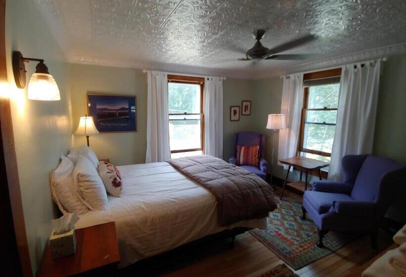 צימר Keene Valley Lodge