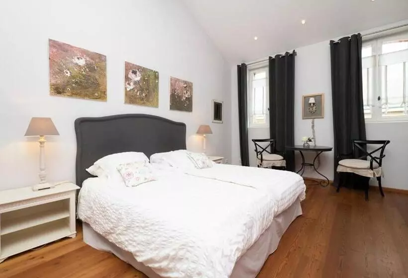 ベッドアンドブレックファースト Le Clos Corbier