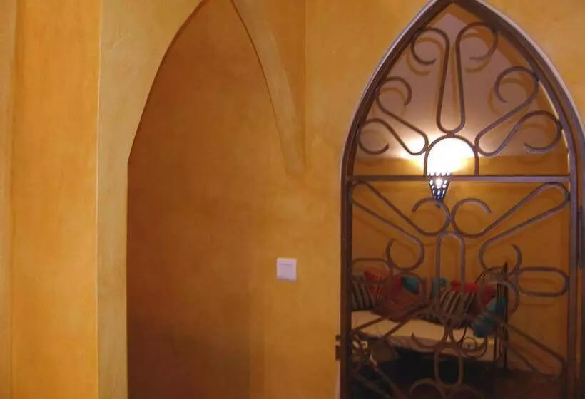 ベッドアンドブレックファースト Le Manoir De Gâtines